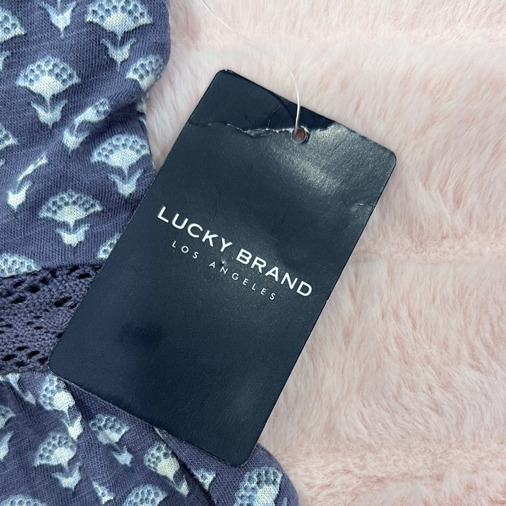 Lucky Brand Crop Top - Picture 6 of 11